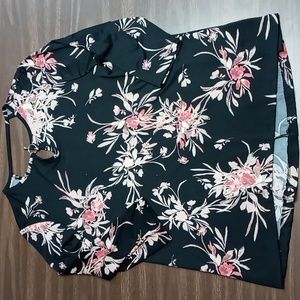 Emaline Petite 3/4 Sleeve Blouse w Keyhole Front and Back Size PM